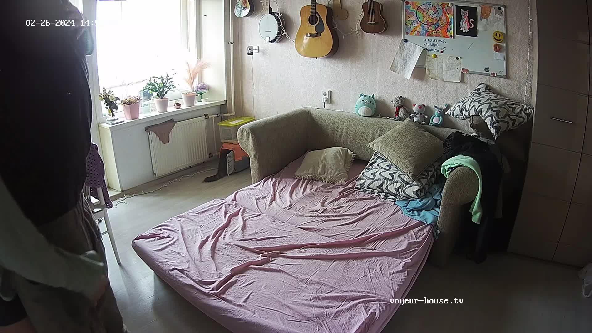 Voyeurhouse The biggest gallery of real life hidden cams